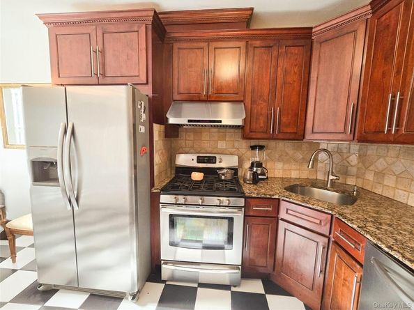 8571 67th ave Avenue, Rego Park NY 11374