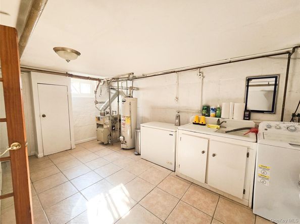 8571 67th ave Avenue, Rego Park NY 11374