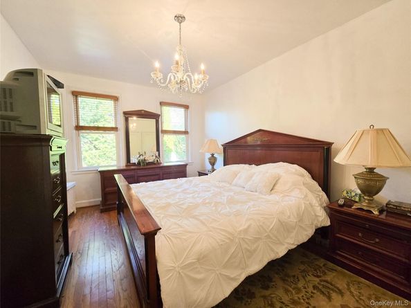 8571 67th ave Avenue, Rego Park NY 11374