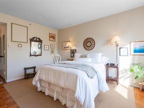 100 Hilton Avenue M4, Garden City NY 11530