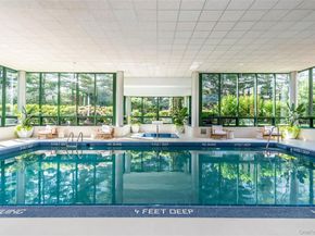 100 Hilton Avenue M4, Garden City NY 11530