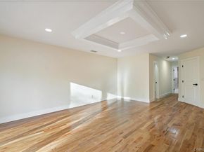 2 Heiko Court, Northport NY 11768