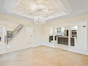 2 Heiko Court, Northport NY 11768