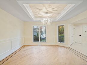 2 Heiko Court, Northport NY 11768