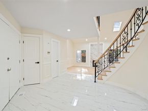 2 Heiko Court, Northport NY 11768