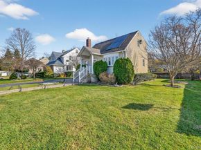 8 Robbins Avenue, Elmsford NY 10523