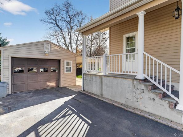 8 Robbins Avenue, Elmsford NY 10523