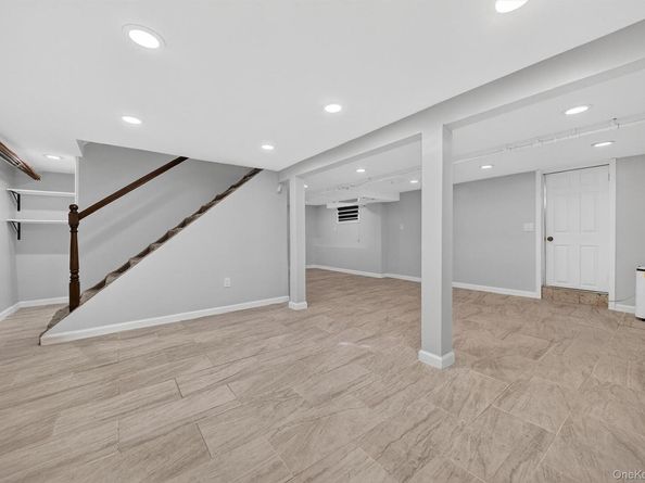 8 Robbins Avenue, Elmsford NY 10523