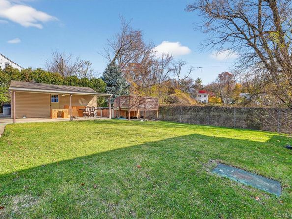 8 Robbins Avenue, Elmsford NY 10523