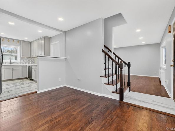 8 Robbins Avenue, Elmsford NY 10523