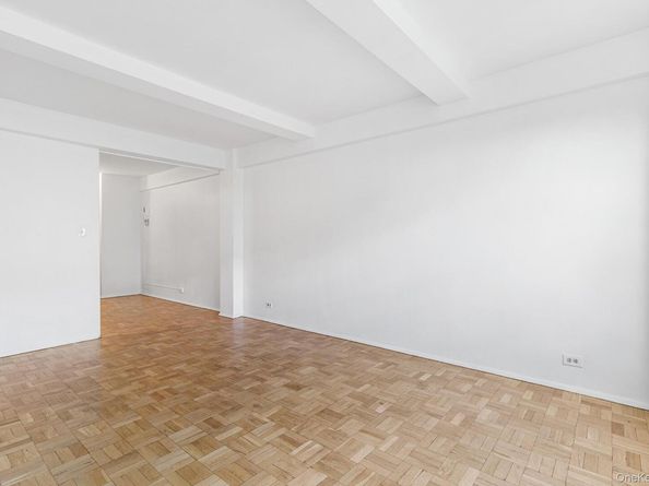 530 Grand Street 8E, New York (Manhattan) NY 10002