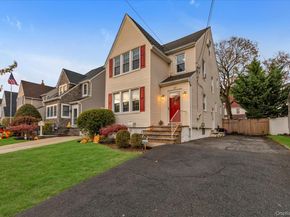 29 Orleans Road, Valley Stream NY 11581