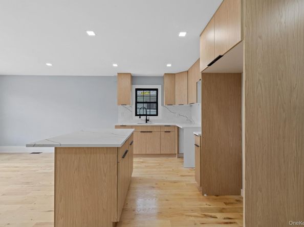 24149 148th Drive, Rosedale NY 11422