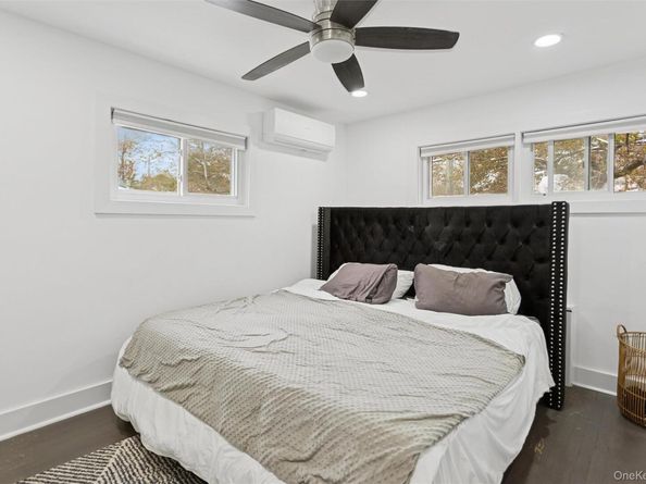 84 Rosedale Road, North Woodmere NY 11581