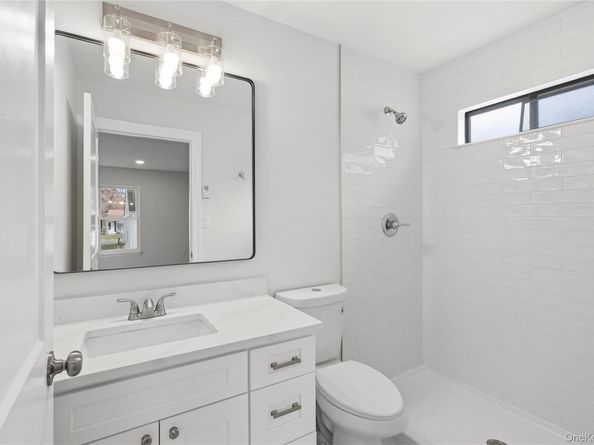 145 Edinburgh Drive, Ridge NY 11961