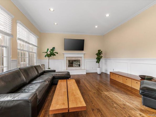 56 Rofay Drive, East Northport NY 11731