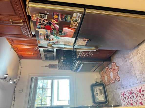 22411 Kingsbury Avenue A, Oakland Gardens NY 11364