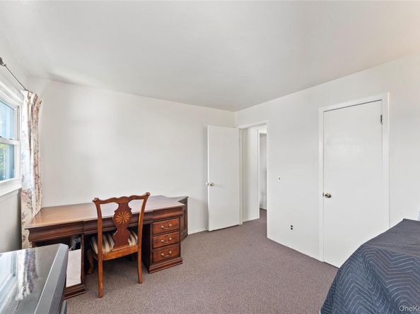 32 Madison Avenue, Franklin Square NY 11010