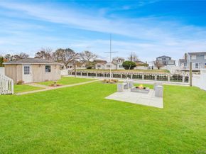 15 Marlin Road, East Quogue NY 11942