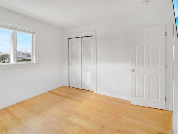 15 Marlin Road, East Quogue NY 11942