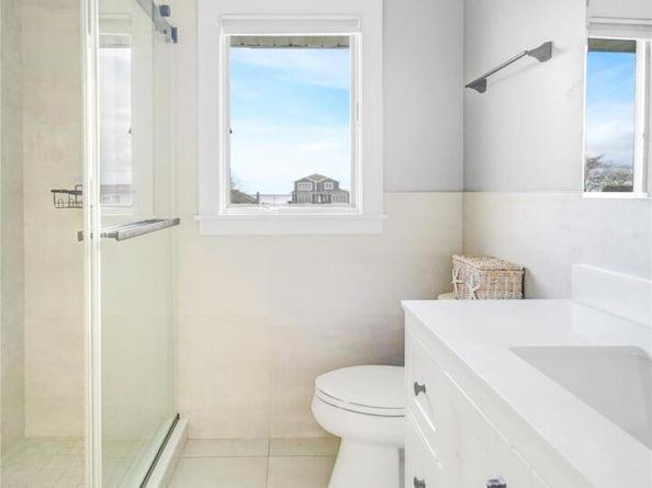 15 Marlin Road, East Quogue NY 11942