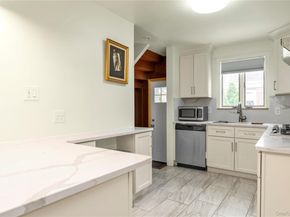 590 Langley, West Hempstead NY 11552