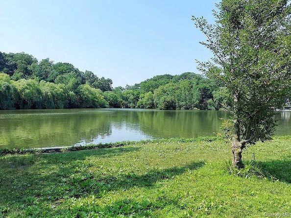 5423 153rd Street, Flushing NY 11355