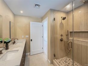 4 Pine Tree Court, East Quogue NY 11942