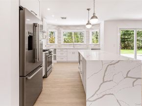 4 Pine Tree Court, East Quogue NY 11942