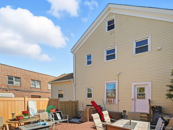 124 W Lincoln Avenue, Mount Vernon NY 10550