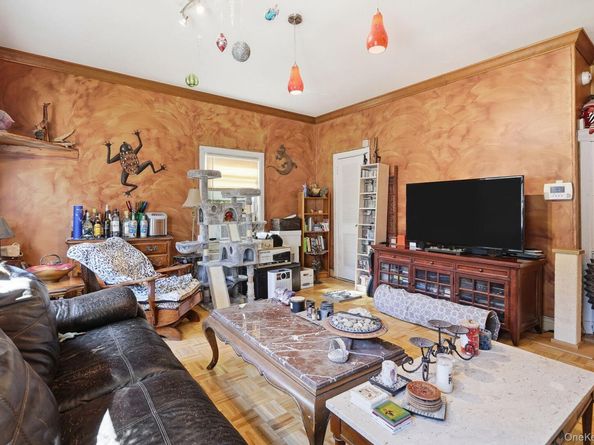 124 W Lincoln Avenue, Mount Vernon NY 10550