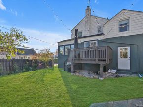 13 Gotham Street, Valley Stream NY 11581