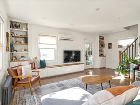 13 Gotham Street, Valley Stream NY 11581