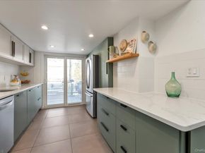 13 Gotham Street, Valley Stream NY 11581