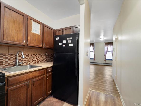 369 Marion Street 2B, Brooklyn NY 11233