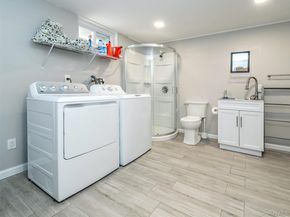 11 Maple Street, Glenwood Landing NY 11547