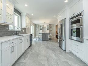 11 Maple Street, Glenwood Landing NY 11547