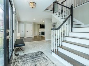 11 Maple Street, Glenwood Landing NY 11547