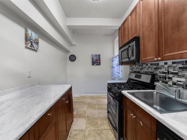3176 Decatur Avenue L1, Bronx NY 10467
