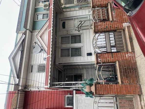 91-07 139 St, Jamaica NY 11435