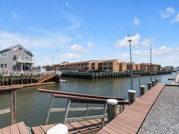 1166 Hastings Circle, Baldwin Harbor NY 11510