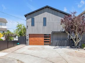 1166 Hastings Circle, Baldwin Harbor NY 11510