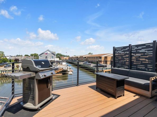 1166 Hastings Circle, Baldwin Harbor NY 11510