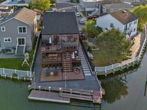 1166 Hastings Circle, Baldwin Harbor NY 11510