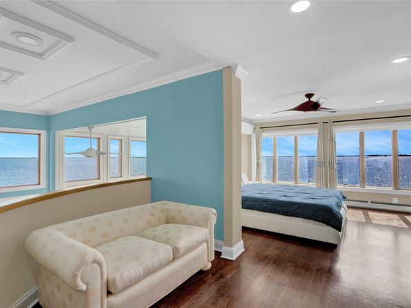505 East Drive, Copiague NY 11726