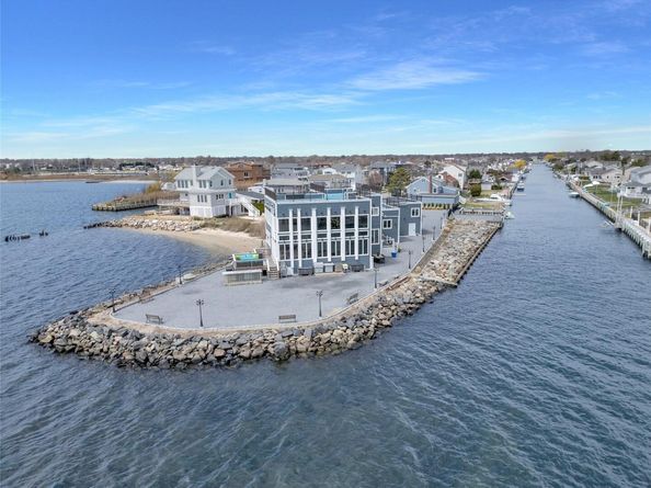505 East Drive, Copiague NY 11726