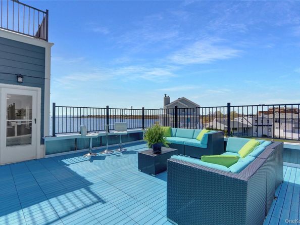 505 East Drive, Copiague NY 11726