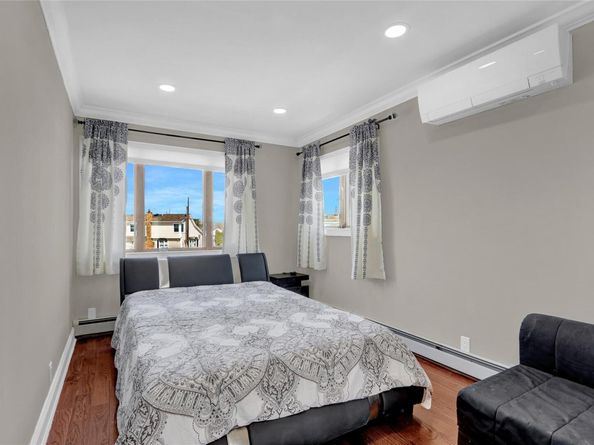 505 East Drive, Copiague NY 11726