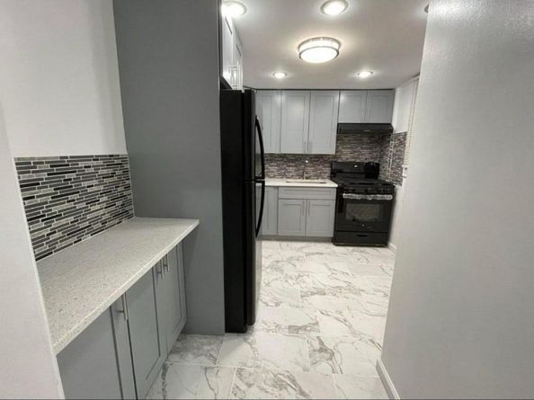 173-08 Warwick Crescent, Jamaica NY 11432