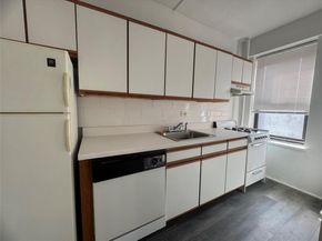 99-21 67th Rd 7K, Forest Hills NY 11375